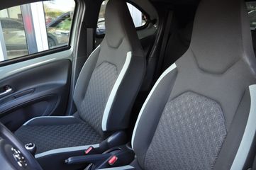 Voertuigafbeelding 12