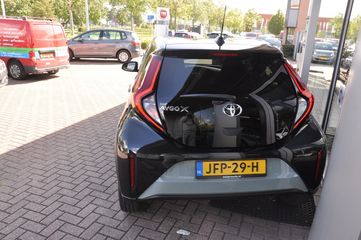 Voertuigafbeelding 6