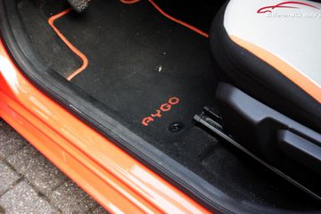 Voertuigafbeelding 16