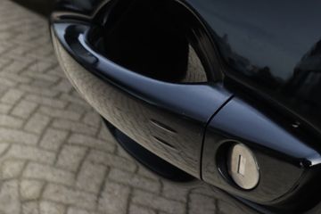 Voertuigafbeelding 8