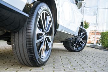 Voertuigafbeelding 12