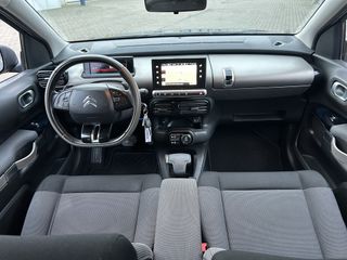 Voertuigafbeelding 16