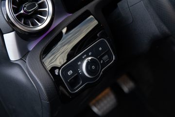 Voertuigafbeelding 27