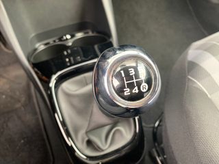 Voertuigafbeelding 25