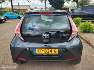 Voertuigafbeelding 3