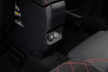 Voertuigafbeelding 15