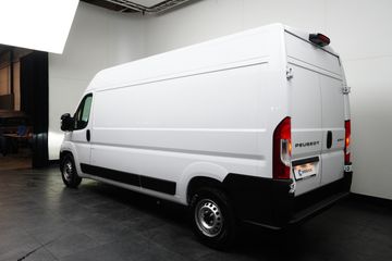 Voertuigafbeelding 4