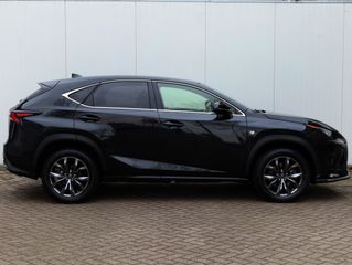 Voertuigafbeelding 5