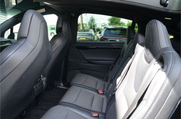 Voertuigafbeelding 13