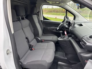 Voertuigafbeelding 12