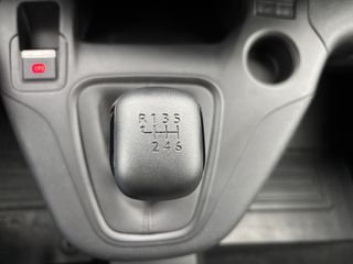 Voertuigafbeelding 22