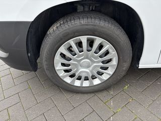 Voertuigafbeelding 35