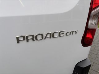 Voertuigafbeelding 38