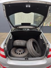 Voertuigafbeelding 11