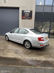 Voertuigafbeelding 6