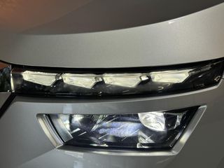 Voertuigafbeelding 16