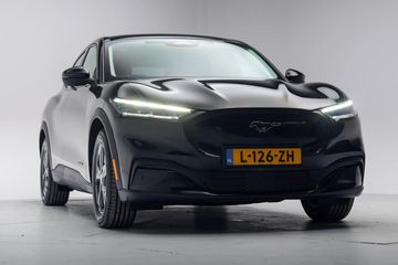 Voertuigafbeelding 26