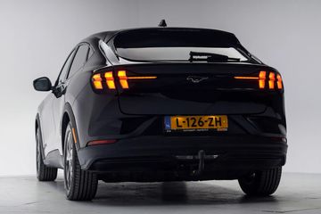 Voertuigafbeelding 32