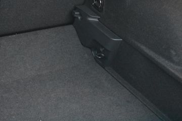 Voertuigafbeelding 35