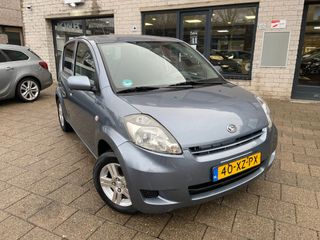 Voertuigafbeelding 12