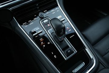 Voertuigafbeelding 11