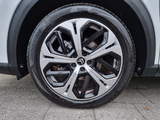 Voertuigafbeelding 28