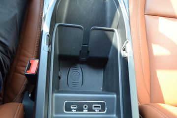 Voertuigafbeelding 23