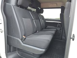 Voertuigafbeelding 12