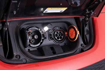 Voertuigafbeelding 23