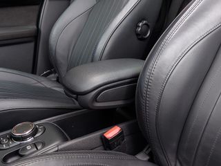 Voertuigafbeelding 28