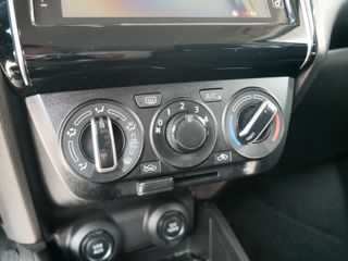 Voertuigafbeelding 10