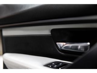 Voertuigafbeelding 37