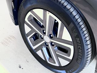 Voertuigafbeelding 6