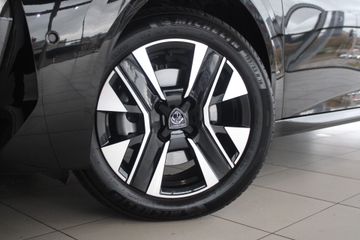 Voertuigafbeelding 8