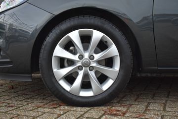 Voertuigafbeelding 26