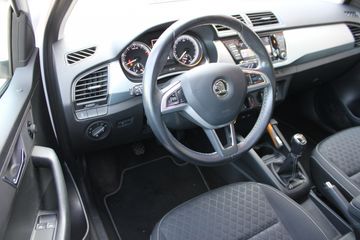 Voertuigafbeelding 7