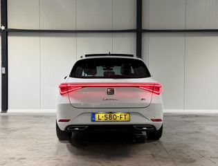 Voertuigafbeelding 6