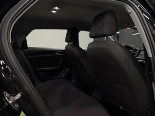 Voertuigafbeelding 25