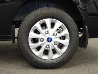 Voertuigafbeelding 5