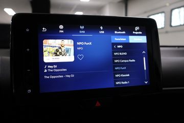 Voertuigafbeelding 21