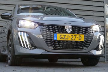 Voertuigafbeelding 7