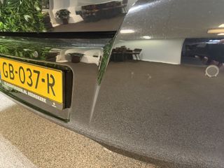 Voertuigafbeelding 6