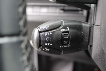 Voertuigafbeelding 26