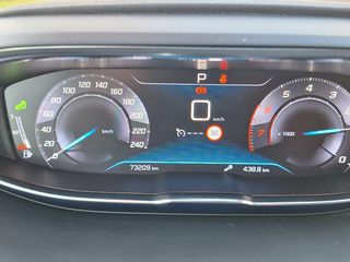 Voertuigafbeelding 4