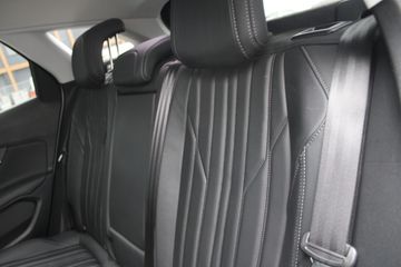 Voertuigafbeelding 42