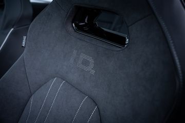 Voertuigafbeelding 9