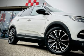 Voertuigafbeelding 2