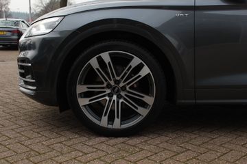 Voertuigafbeelding 13