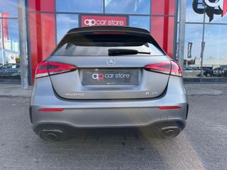 Voertuigafbeelding 5