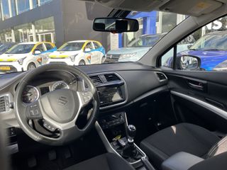 Voertuigafbeelding 11